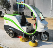 小型電動三輪掃地機(QX-SL100)