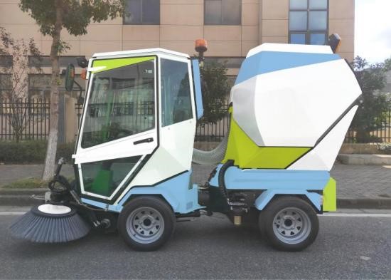 四輪純電動掃路車QX-550L