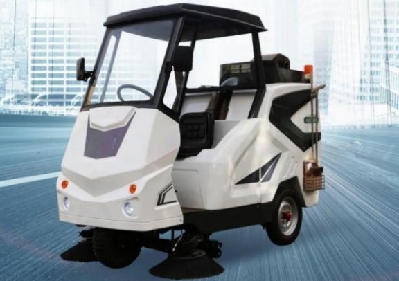三輪純電動掃地車QX-SDJ/240L